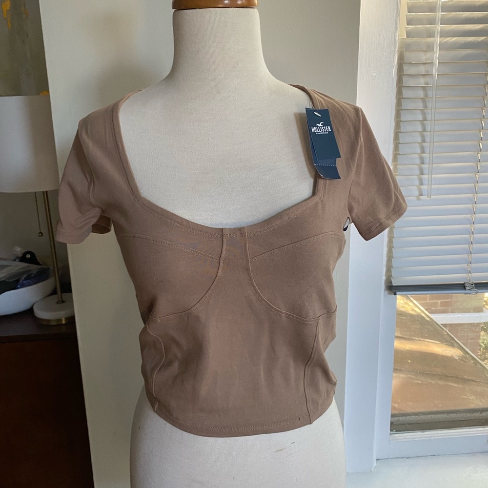 Hollister scoop baby tee